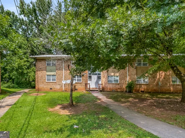 1600 Line Cir, Decatur, GA 30032