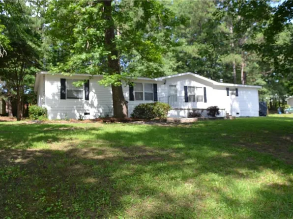 4205 Freedom Ct, Phenix City, AL 36869