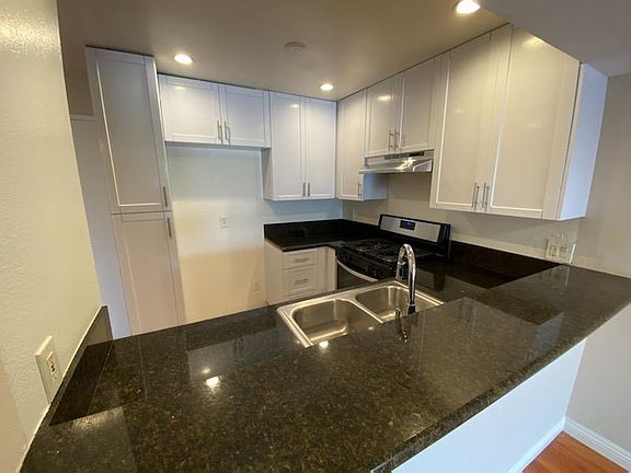 3rd image of 615 Milford St APT 210