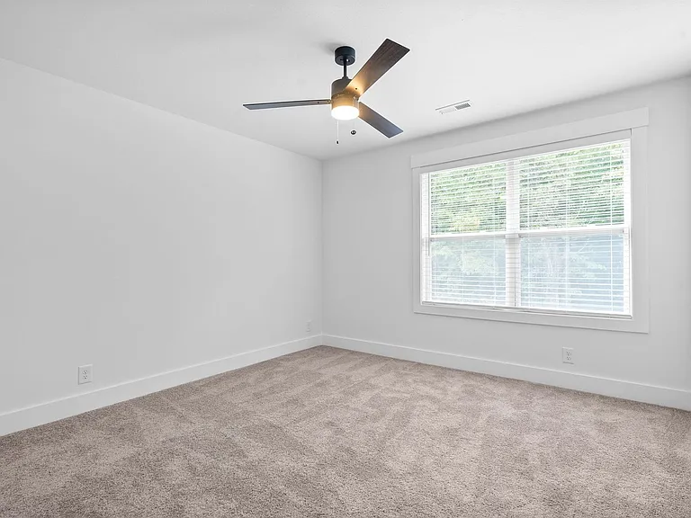 325 Front Ridge Cir — Photo 17