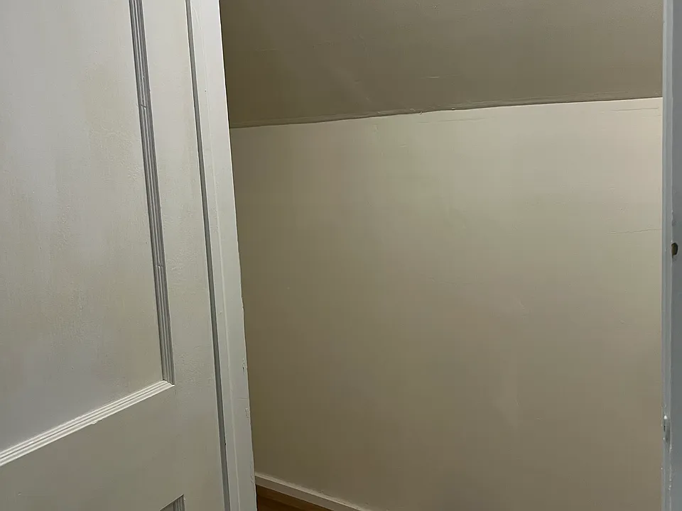 Closet 1 out of 5
