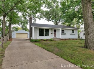 3724 Parkland Ave SW, Wyoming, MI 49509