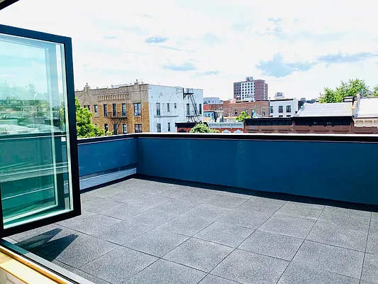 Rented by Blue Egg Realty Corp | media 27