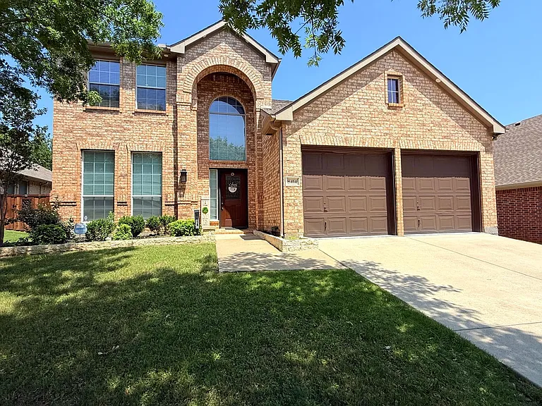 8414 Nicholson Dr — Photo 5