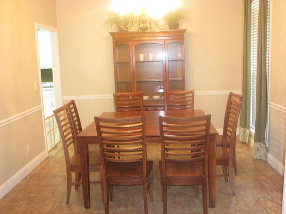 3rd image of 5179 Sawyer Dr