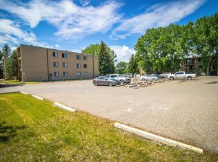 Cambridge House, Lethbridge, AB T1K 4B7