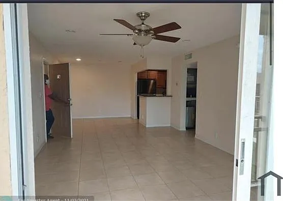 2810 NW 55th Ave #2A — Photo 5