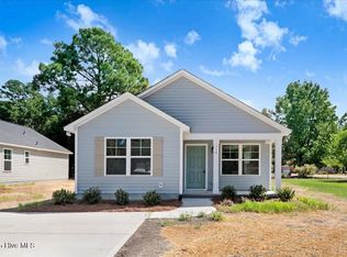 110 Martin Luther King Jr Blvd, Clinton, NC 28328