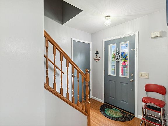 3rd image of 7616 Rosewood Dr