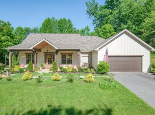 112 Spice Hollow Rd, Johnson City, TN 37604