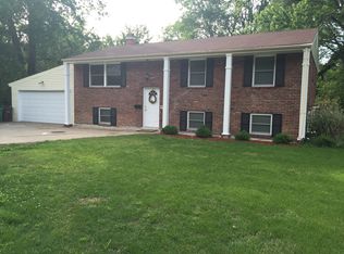 707 Brownbert Ct, Saint Louis, MO