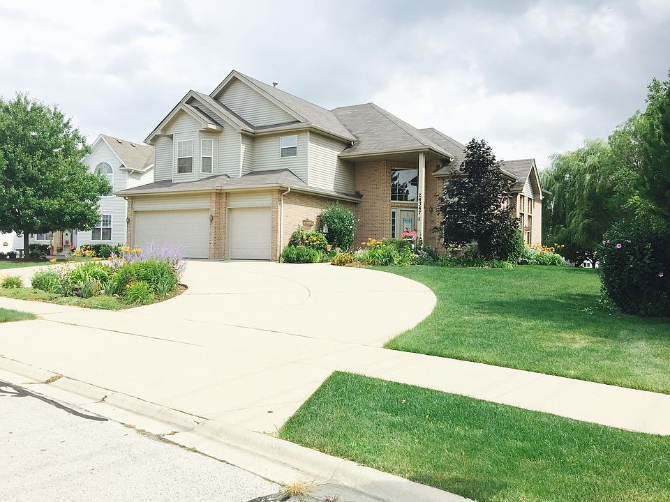 1st image of 24347 W Norwood Dr
