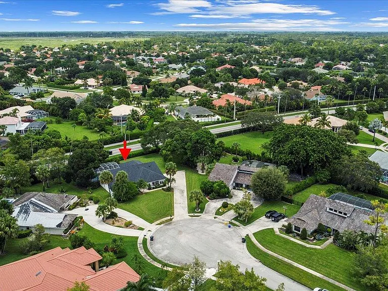 15575 Woodmar Ct — Photo 34
