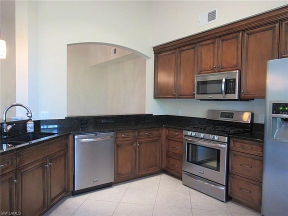 4th image of 1886 Tarpon Bay Dr S #1-304