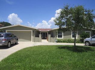 3936 E Eden Roc Cir, Rocky Point, FL 33634