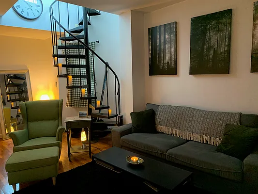 Rented by Bond New York | media 15