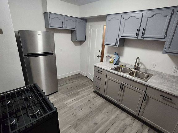 4th image of 1623 Eddington Rd #1