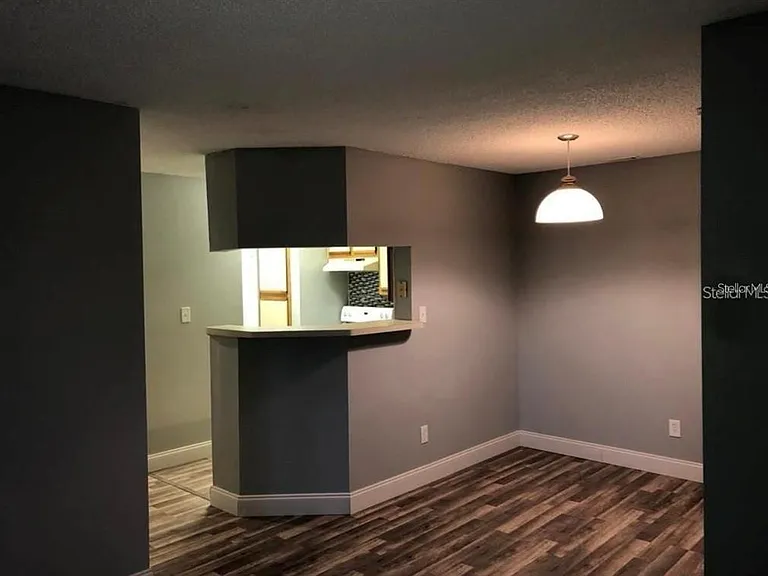 199 Afton Sq #107 — Photo 5