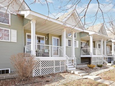 2826 Clover Ridge Dr Unit 3203, Chaska, MN, 55318