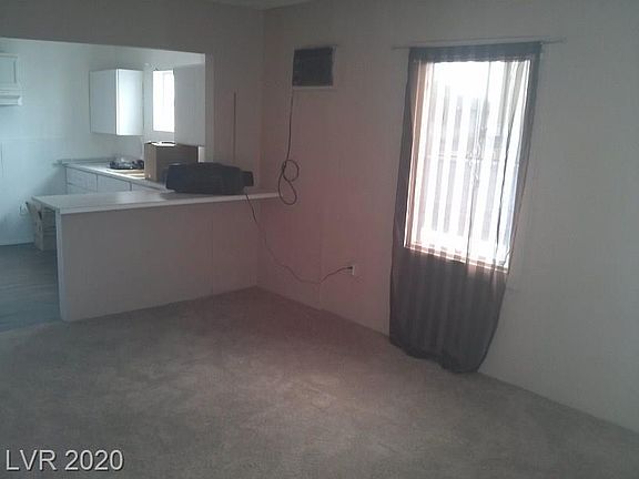 3rd image of 713 W Monroe Ave #3