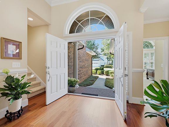 3rd image of 4817 Bucks Bluff Dr.