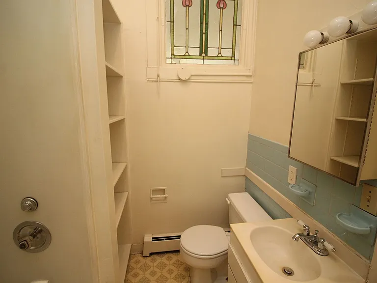 22 E Mt. Vernon Pl. — Photo 20