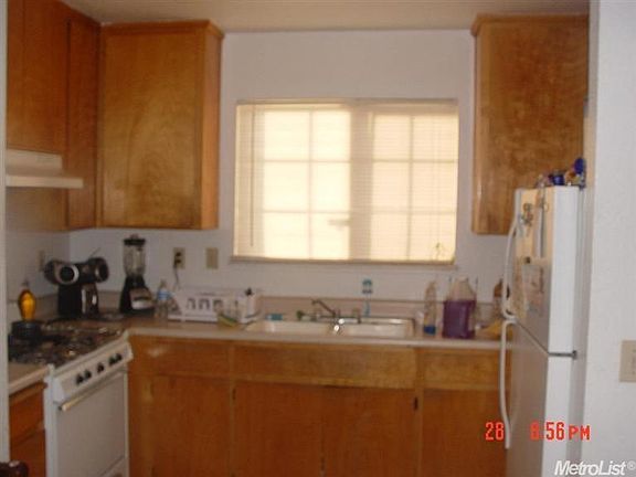 2nd image of 1838 Granada Dr