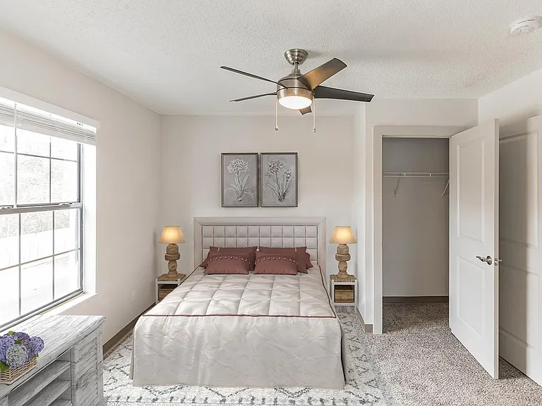Fairway Meadows Townhomes — Photo 12