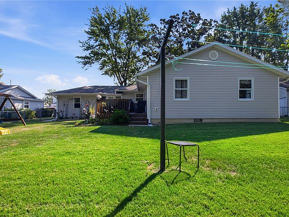 4th image of 805 N Ealy St