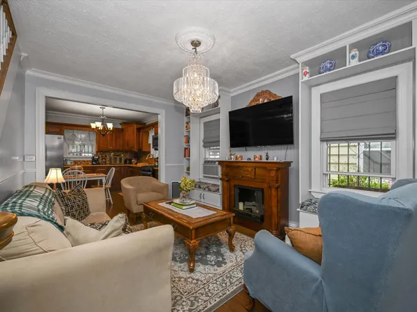 133-27 135th Place image 5 of 19