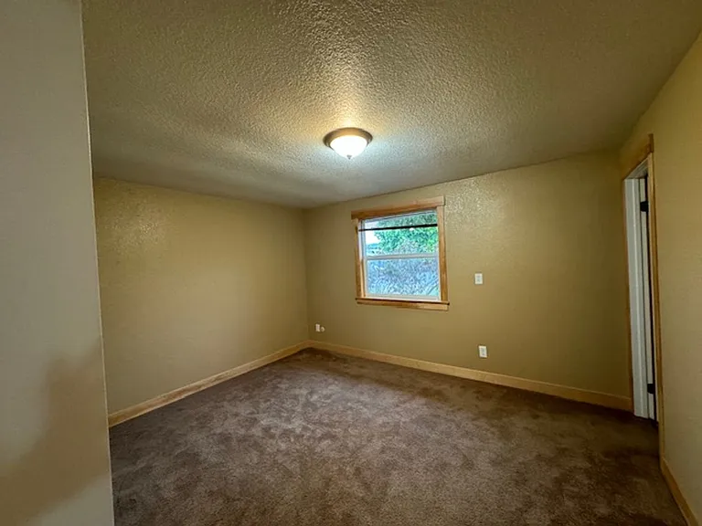 3241 Zelia Ct — Photo 14