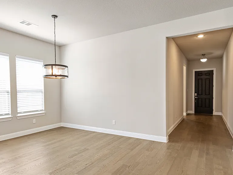 4129 Angelina Dr — Photo 3
