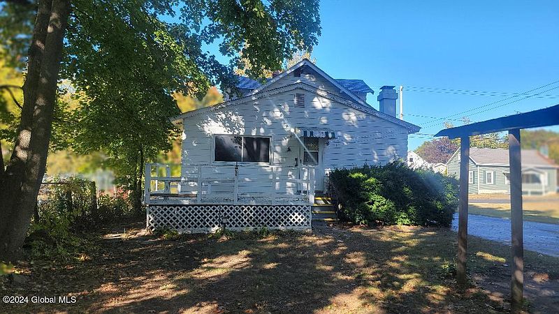3rd image of 113 Hunter Street