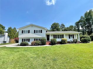 3160 Hembry Ct, Marietta, GA 30062