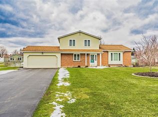 1171 Flynn Rd, Rochester, NY 14612