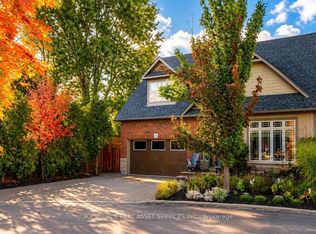 31 Book Rd #7, Grimsby, ON L3M 2M3