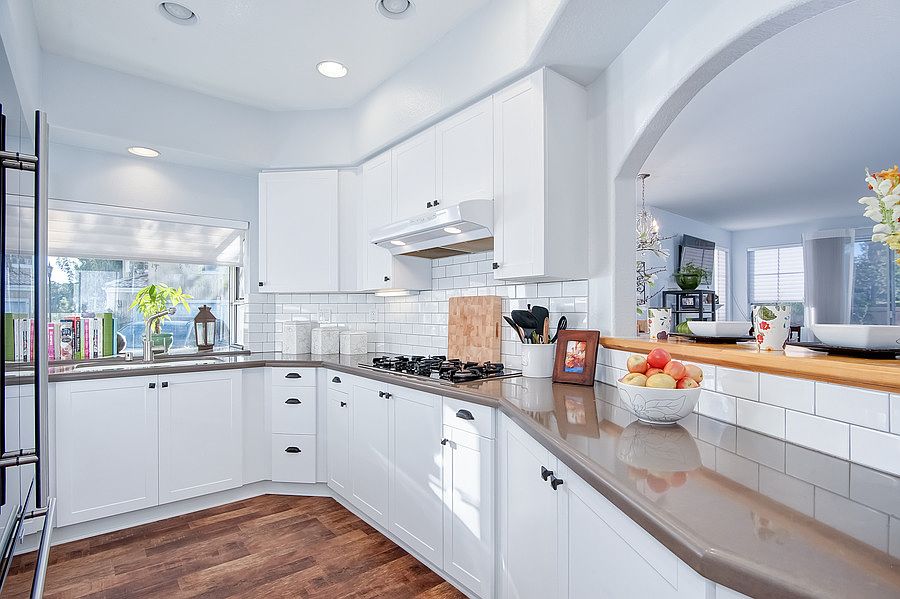 FULLY remodeled kitchen