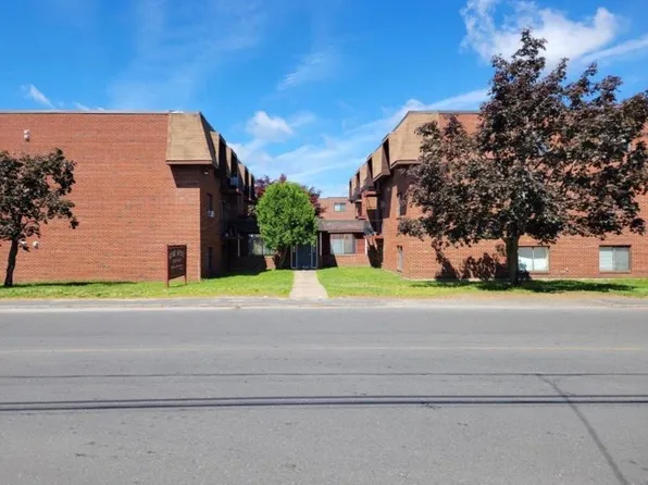 9 Store Ave #22, Waterbury, CT 06705