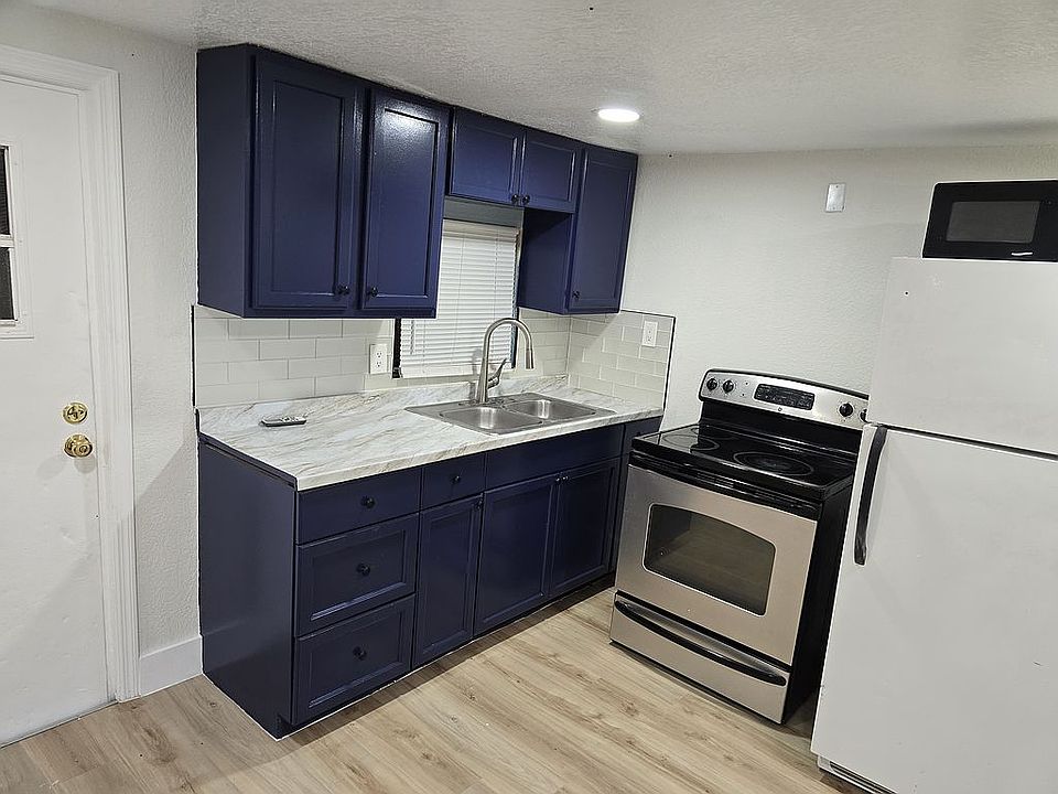 1st image of 10101 N Florida Ave