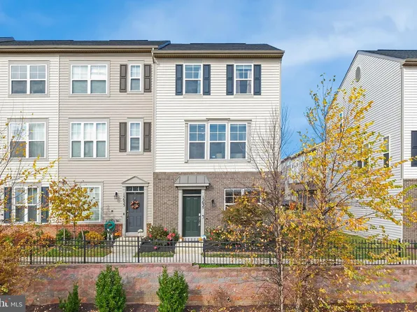 15635 Trolley Ln, Olney, MD 20906