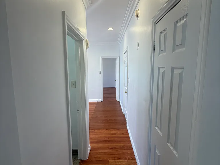 1010 Allen Ave #C — Photo 4