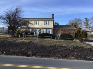 3719 Country Club Rd, Endwell, NY 13760