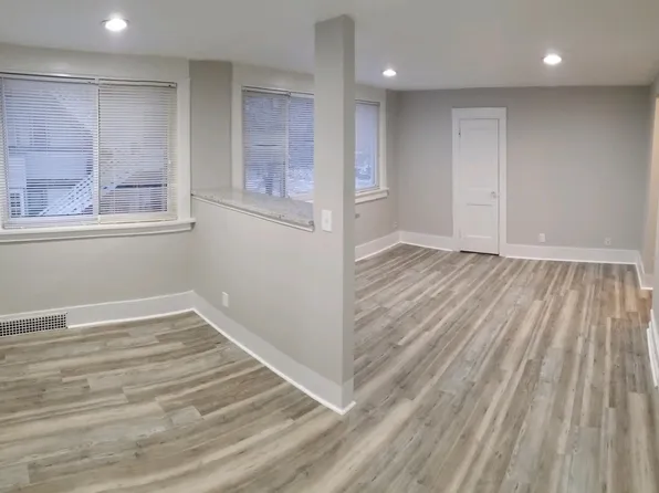 2815 N St APT 2, Lincoln, NE 68510