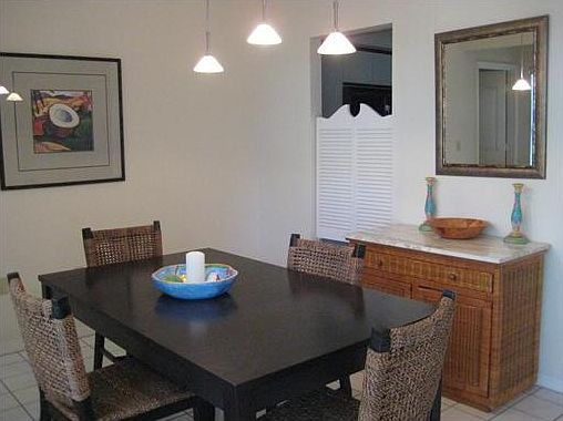 4th image of 1516 Coral Oak Ln #1403