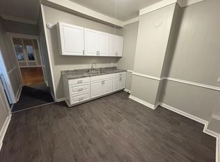 3115 7th Ave #1, Troy, NY 12180