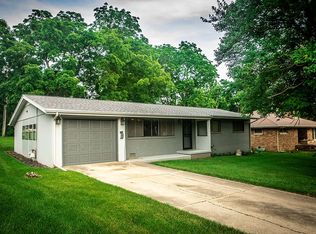 1100 Maplewood Dr, Normal, IL 61761