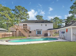 4806 Charade Dr, Houston, TX 77066