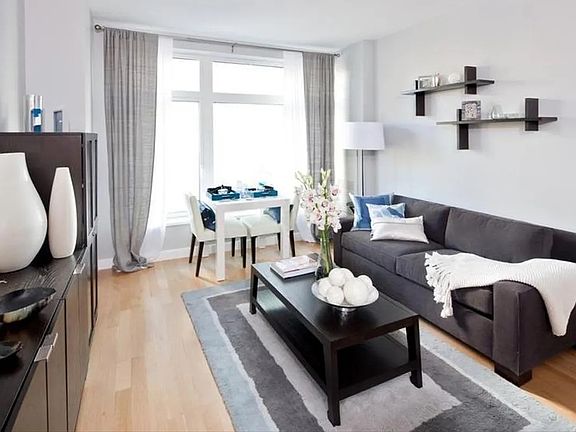 5th image of 400 E 67th St #5E