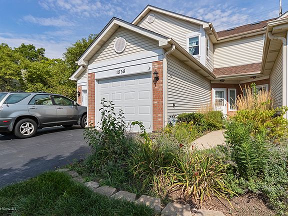 3rd image of 1538 Darien Lake Dr