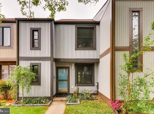 68 Helmsman Ct, Baltimore, MD 21221